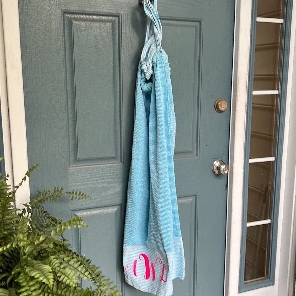NWT Mainstreet Collection Monogrammed Laundry Bag